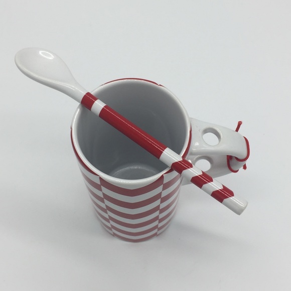 Starbucks 2013 Candy Cane Cup With Matching Build in Spoon 8fl oz/237ml - Picture 3 of 5